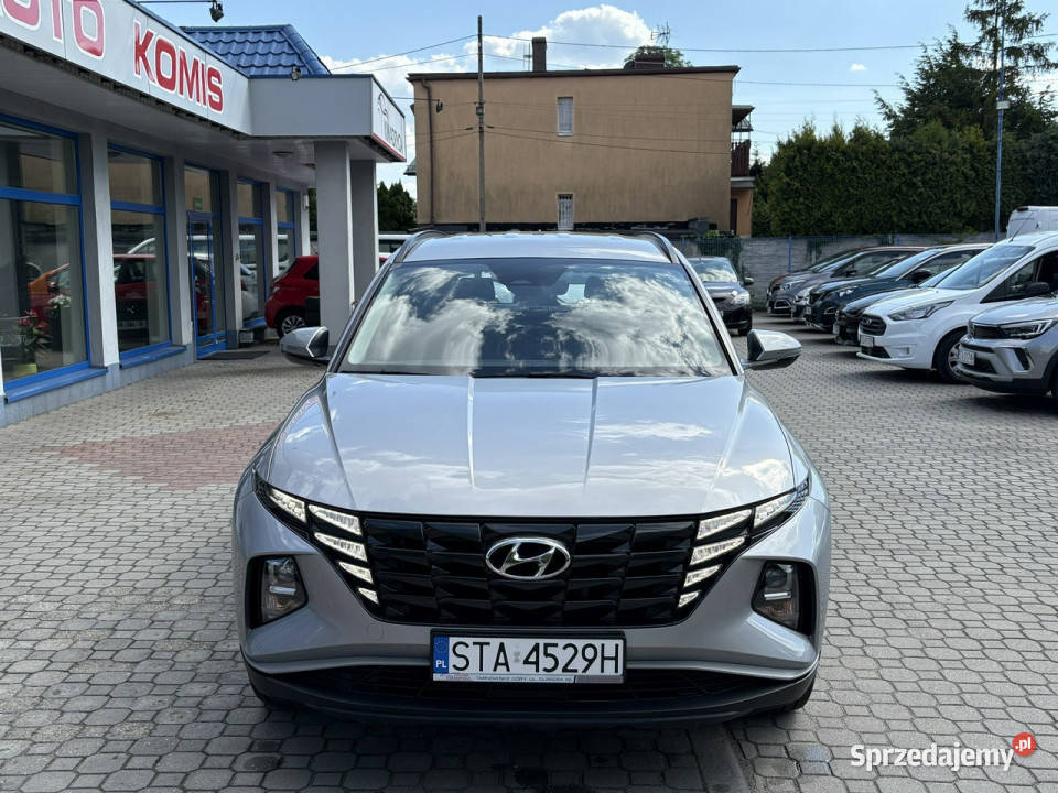Hyundai Tucson 16 150 KameraApple CarPlay serwisowany w ASO śląskie Tarnowskie Góry