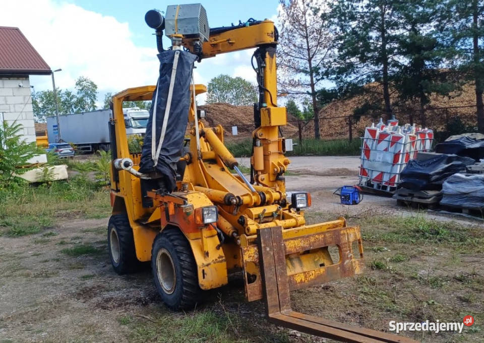 Ładowarka TRANSMANUT ETP 2004 4x4 z układarką do Maszyny budowlane