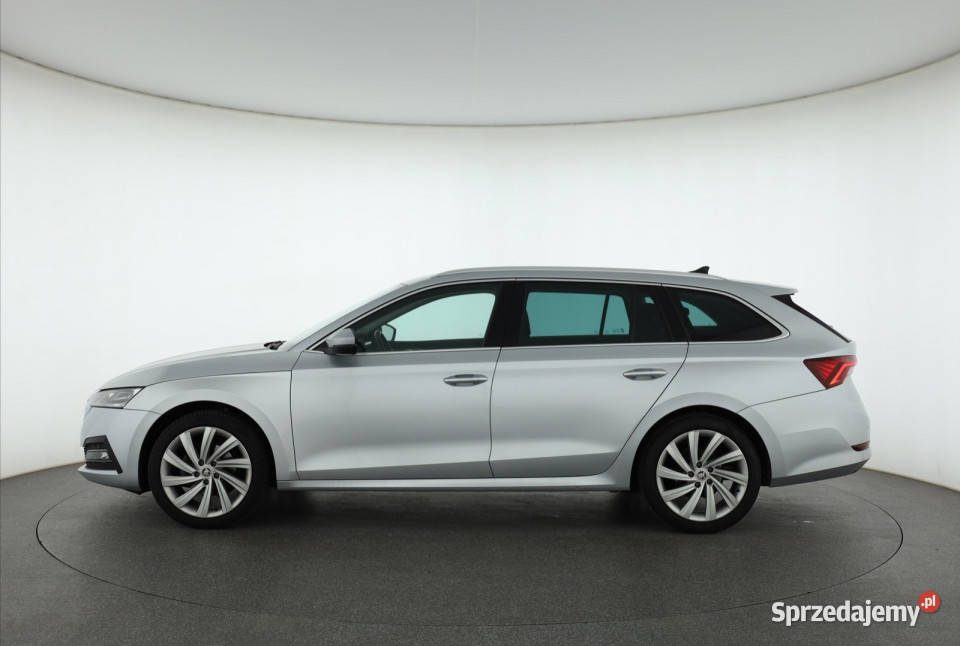 Skoda Octavia 15 TSI Piaseczno