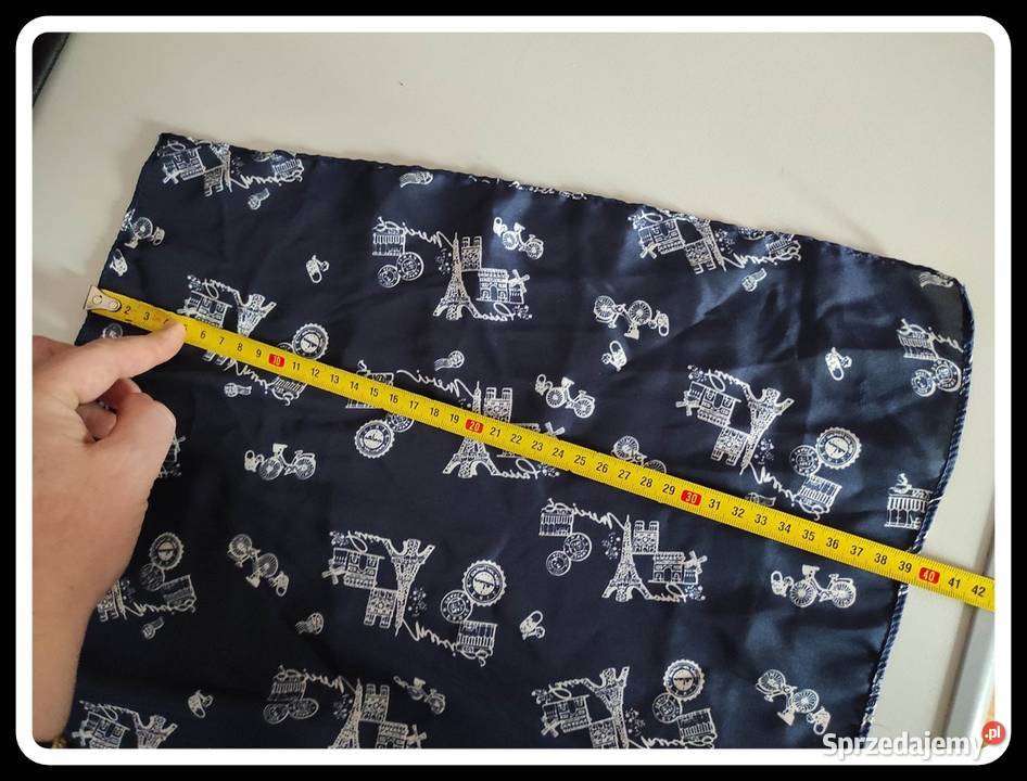 Granatowa chusta apaszka Avon wzorki 40 x 190 Płock sprzedam