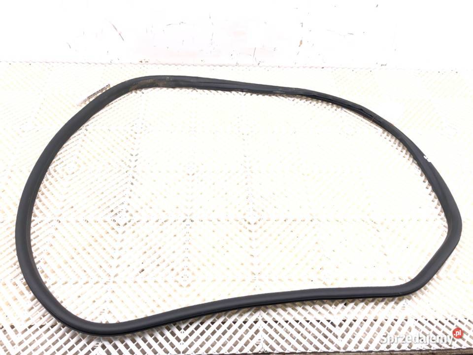 USZCZELKA DRZWI TYŁ PRAWA VOLVO V60 I Kombi 1018 osobowe