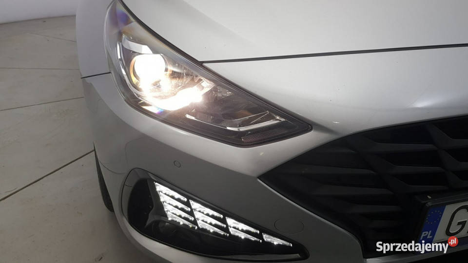 Hyundai i30 15 DPI Classic Z polskiego salonu Warszawa