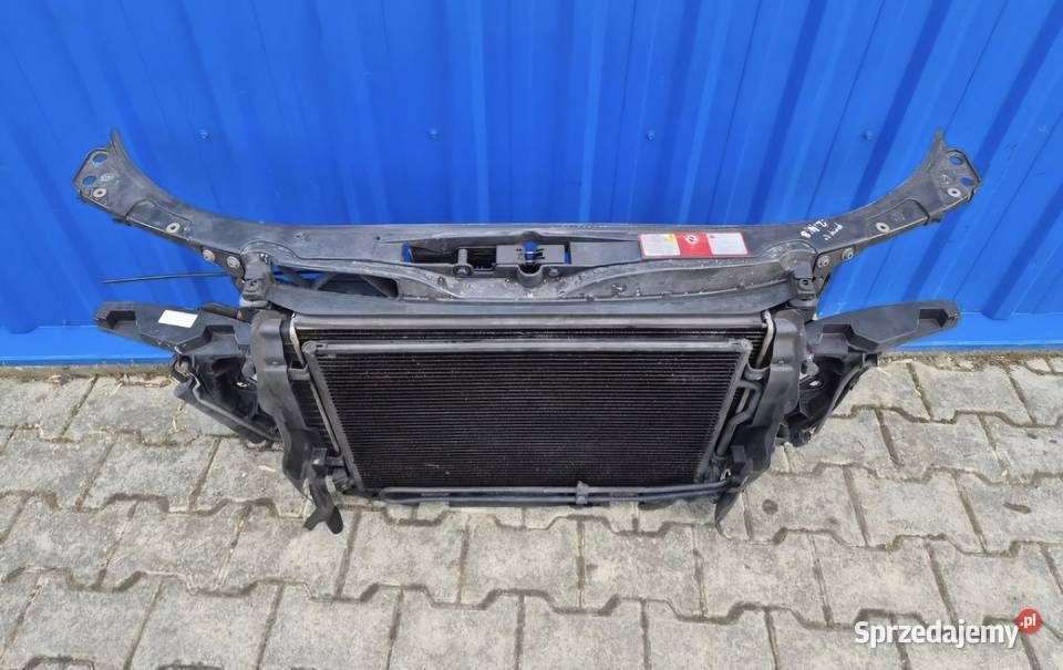 PAS PRZEDNI AUDI A4 B6 24B AUTOMAT WZMOCNIENIE świętokrzyskie Działoszyce