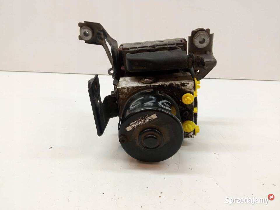 POMPA ABS 13213610 19 D 149 Opel Zafira II 2005 Rok produkcji 2005 świętokrzyskie
