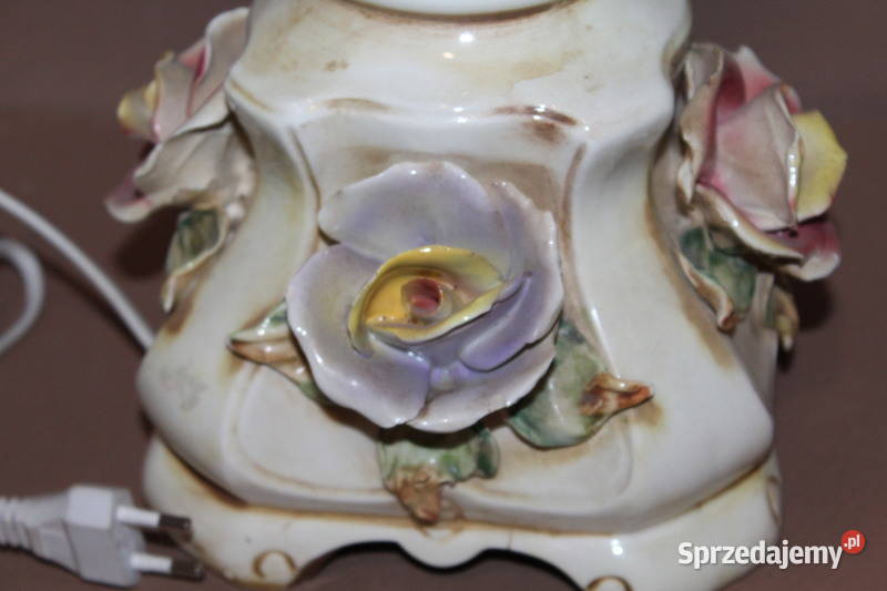 Porcelanowa lampa z różami 1400 FiaF Porcelana i szkło Szczecin