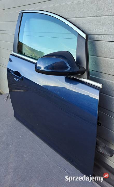 Drzwi prawe przód Opel Astra J IV hatchback Z22A Mielęcin sprzedam