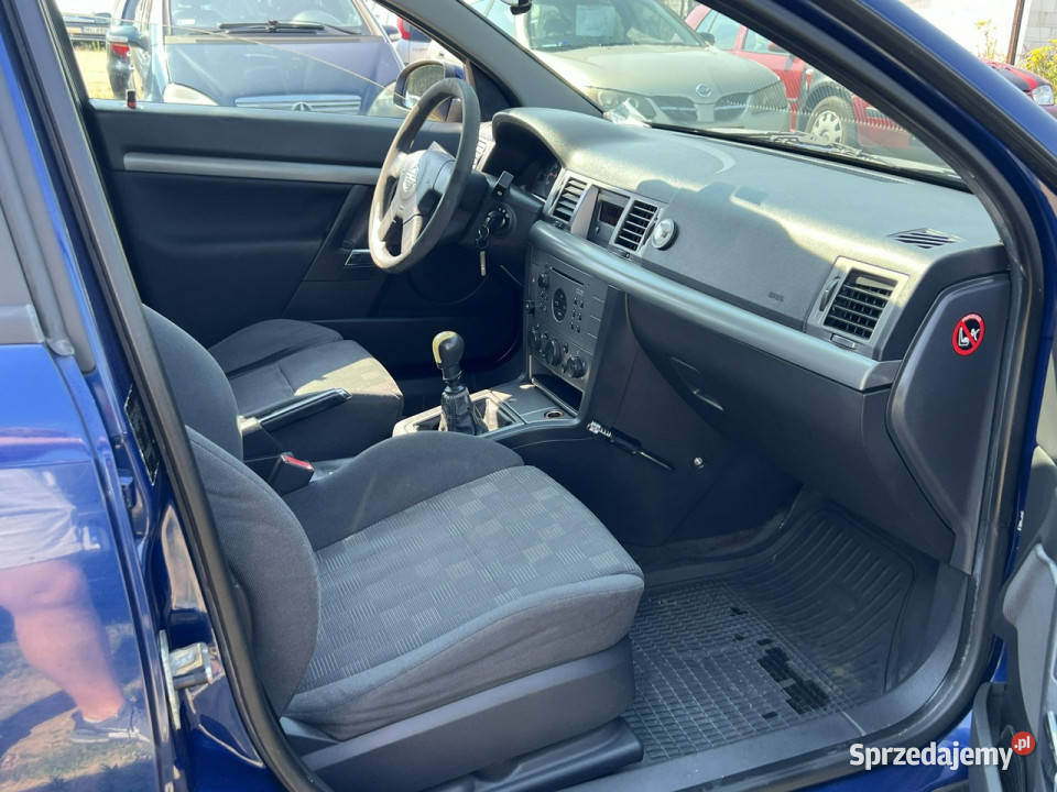 Opel Vectra 18 BenzynaGaz 2004r Z Klimatyzacją 122KM