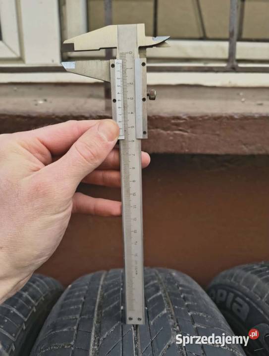 Opony nowe Bridgestone 19565r15 letnie 15cale Samochodowe Łódź