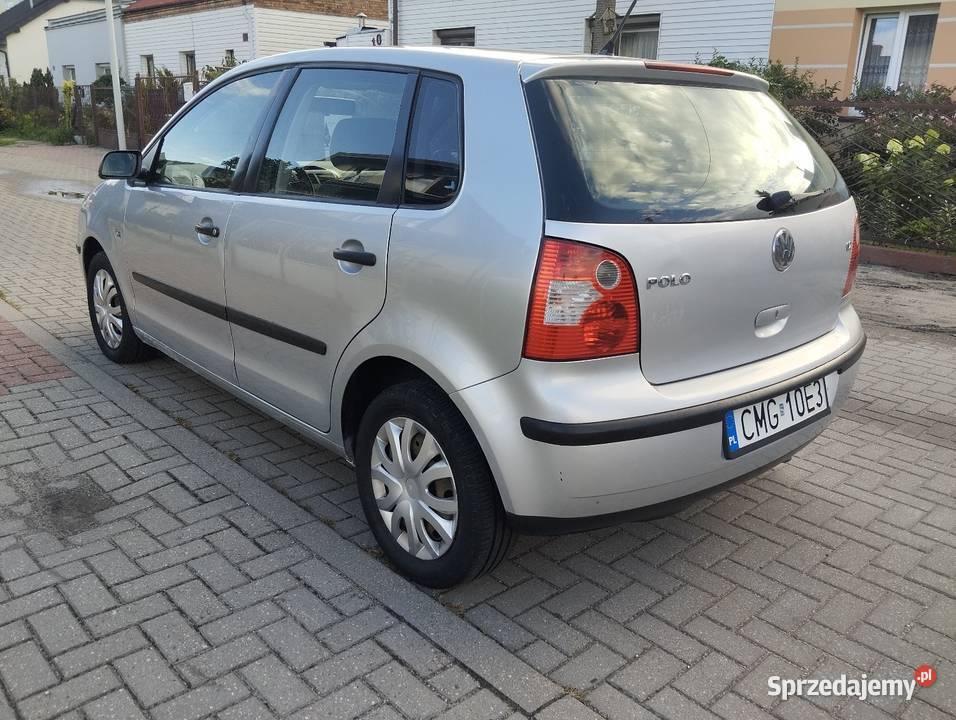 Volkswagen Polo 12 Benz 5 Drzwiowy kupiony w polskim salonie