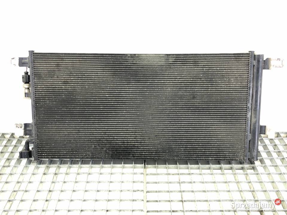 CHŁODNICA KLIMATYZACJI AUDI A4 B9 20 252