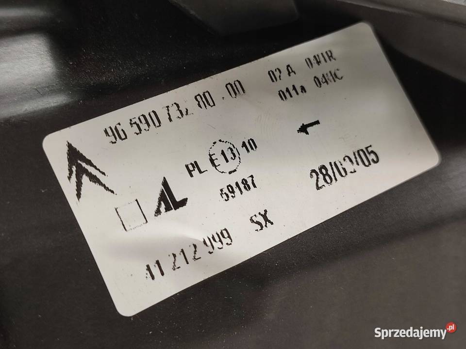 LAMPA LEWY PRZÓD CITROEN C3 20022013 ORYGINALNA osobowe