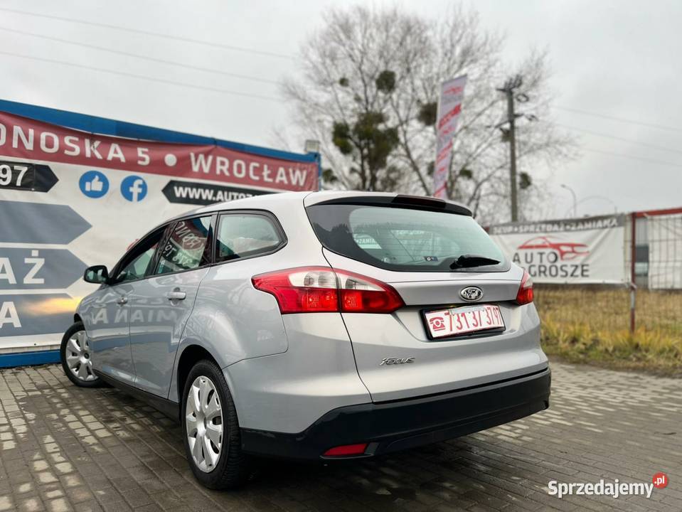 Ford Focus 16 TDCi 2011 115 6 biegowy Kombi 300000km