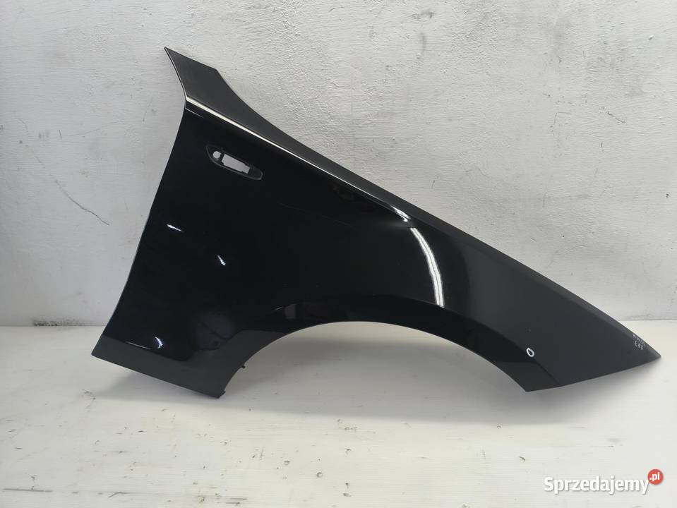 BLOTNIK PRAWY PRZÓD BMW 1 E87 E81 SCHWARZ 2 osobowe sprzedam