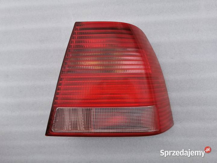 Lampa Prawy Tył Tylna Prawa VW Bora Sedan Wyszków