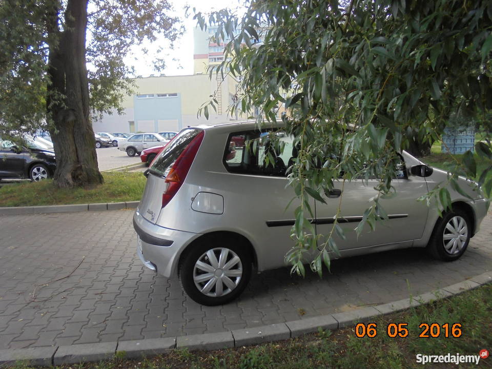 PUNTO 2 KLIMATYZACJA SPRAWNA WSPOMAGANIE city ESP Fiat Bydgoszcz sprzedam