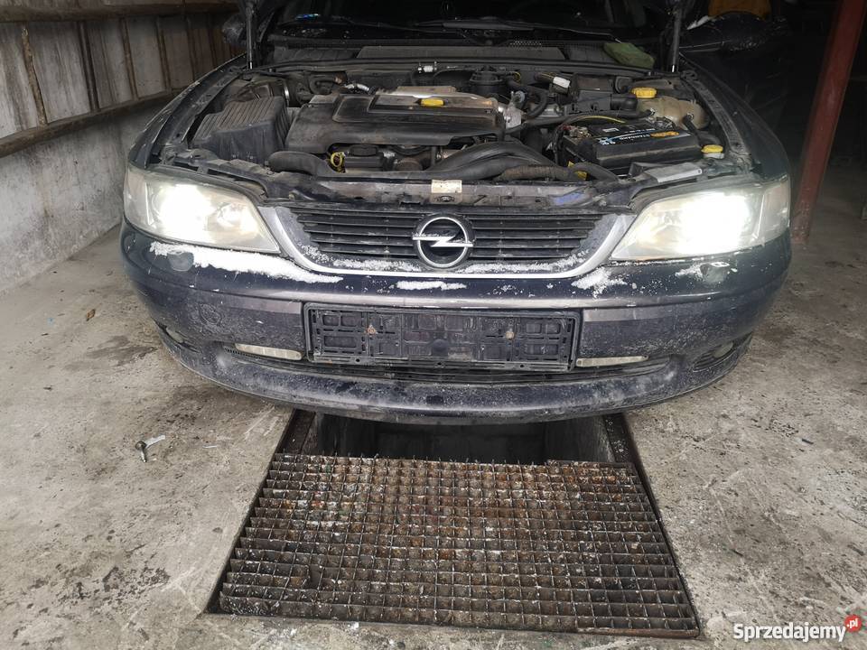 Opel Vectra B 20 części 263000 osobowe Strzelno sprzedam