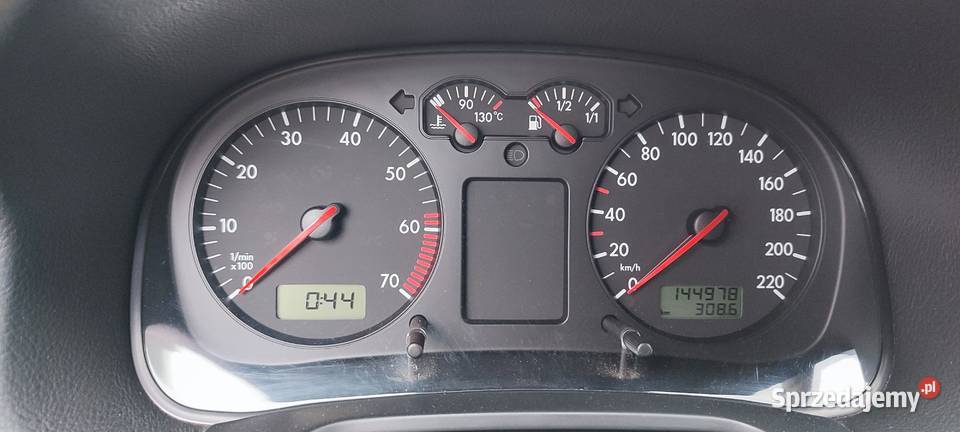 Volkswagen Golf IV 14 75 BCA do negocjacji