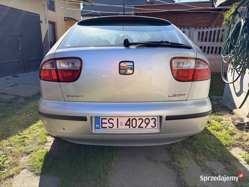 Seat Leon 1m 16 Benzyna Gaz welurowa tapicerka Sieradz sprzedam