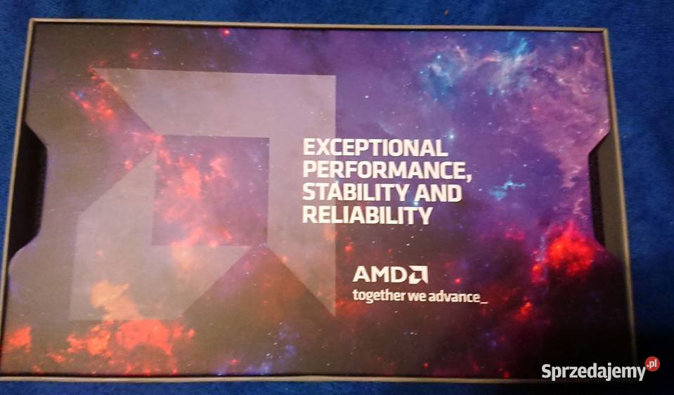 Karta graficzna AMD Radeon Pro W7700 16GB 256BIT Tarnów