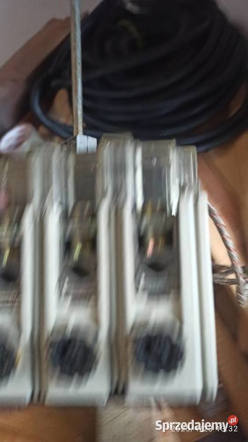 Włącznik bezpiecznikowy klockner moeller ZM9315 Produkcja Biznes i Przemysł Kłodawa sprzedam