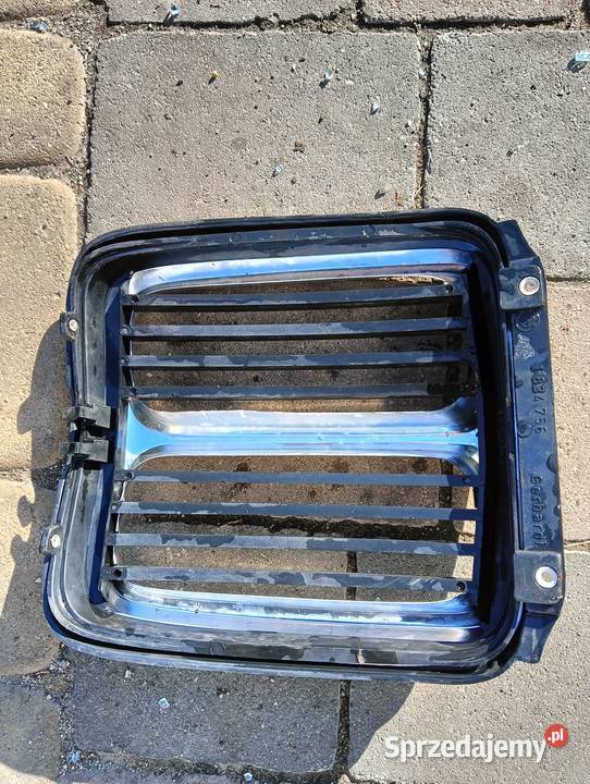 BMW 3 e21 nerka grill atrapa 1834756 Wiązów
