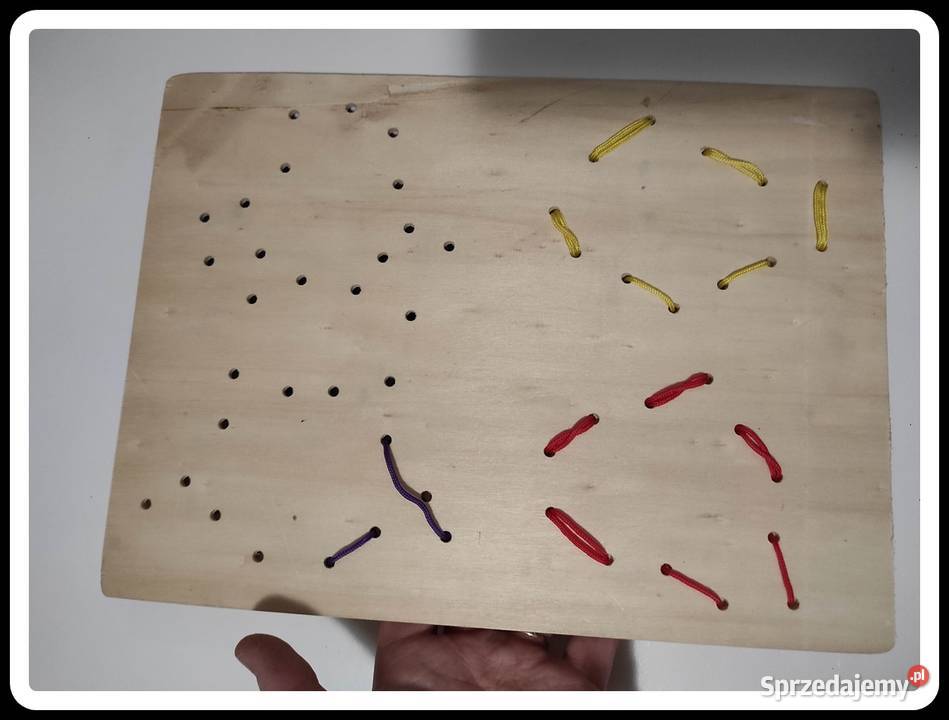 Drewniana zabawka przyszywanka sznurowanka Płock