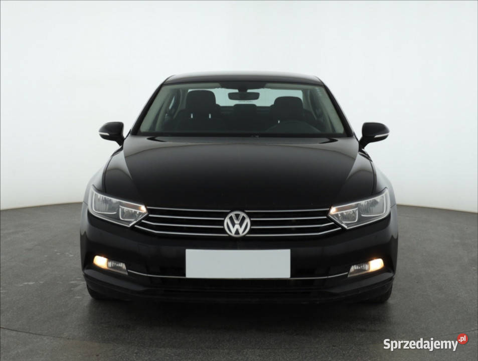 VW Passat 20 TDI światła przeciwmgielne Piaseczno sprzedam