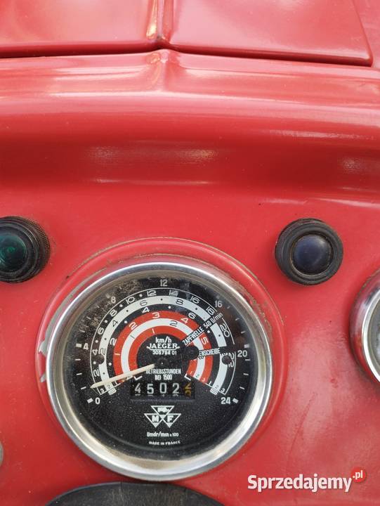 Massey Ferguson 158 z turem mazowieckie Radom
