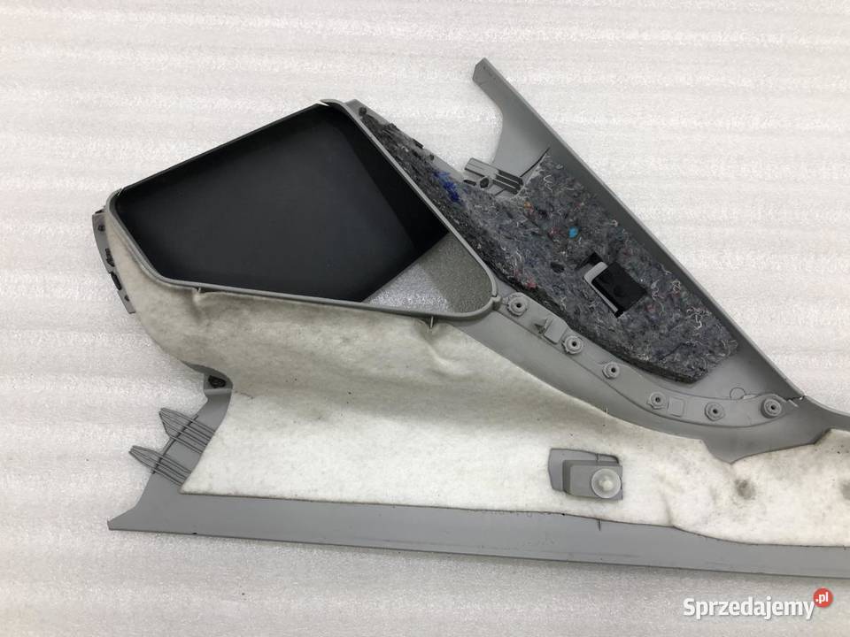 OSŁONA SŁUPKA LEWY PRZÓD MERCEDES VITO W639