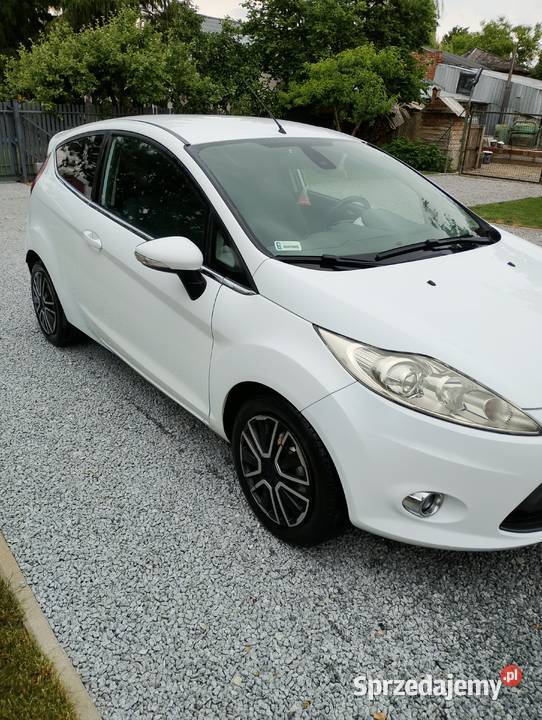 Sprzedam Ford Fiesta MK7 16 TDCi diesel Borów sprzedam