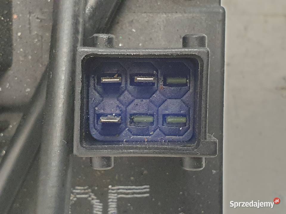 Saab 95 lift ZAMEK DRZWI lewy TYŁ TYLNY Rudka