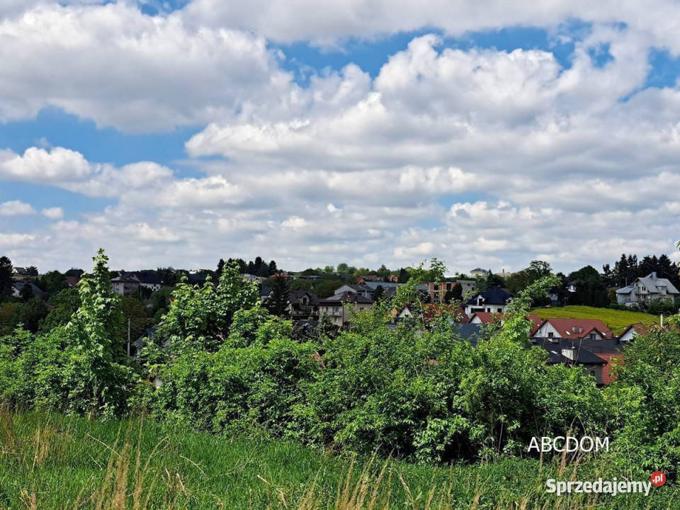 Dojazdów Działka Budowlna pow700 M2