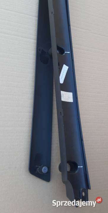 IVECO SWAY OSŁONA SŁUPKA LISTWA SZYBY 5802788999 ciężarowe Trzciel