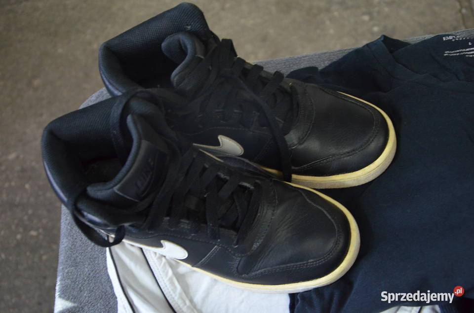 Ubrania Buty Koszulki Spodenki SweterWyprzedaż Moda i Styl