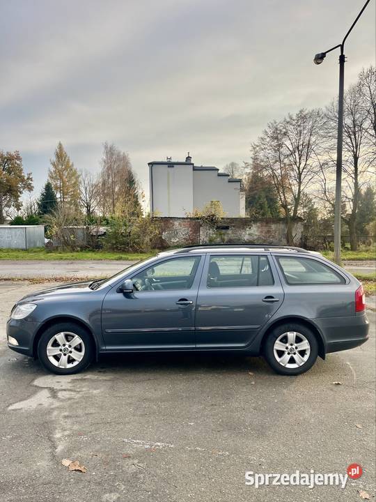 Skoda Octavia II FL 16 TDI DSG 2010r Rok produkcji 2010 Brzeszcze sprzedam