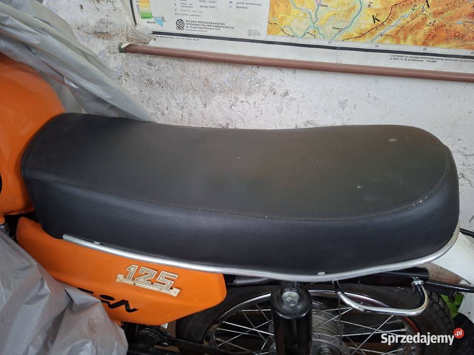 Siedzenie WSK z ramką Dzierżawy