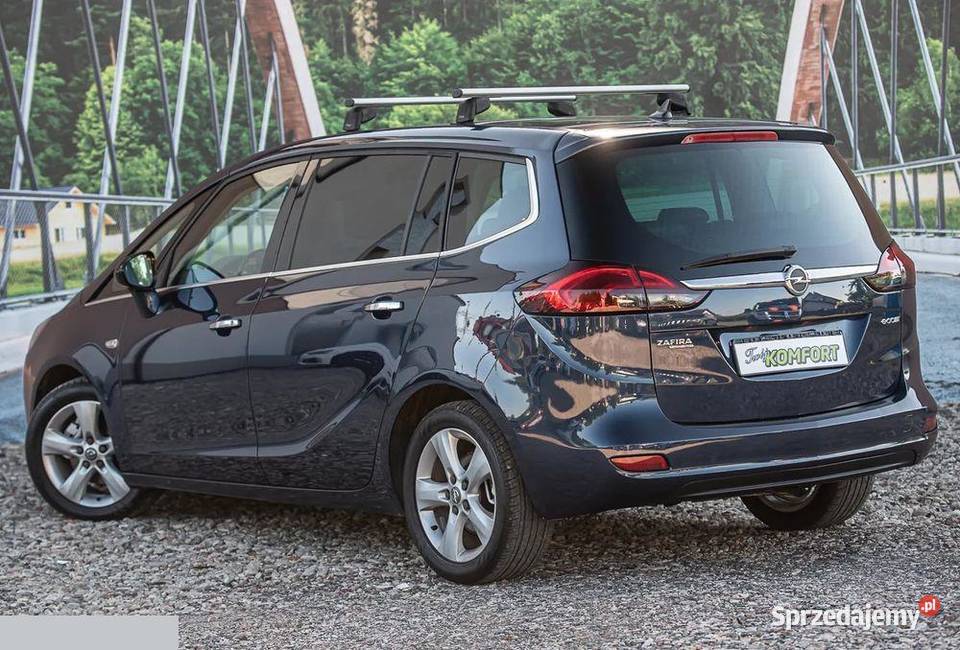 Opel Zafira 14 T Cosmo 140 2011r Możliwy nieuszkodzony Radom