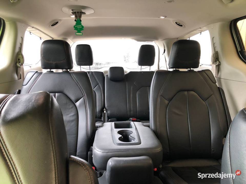 Chrysler Pacifica 8 OSOBOWY ładny