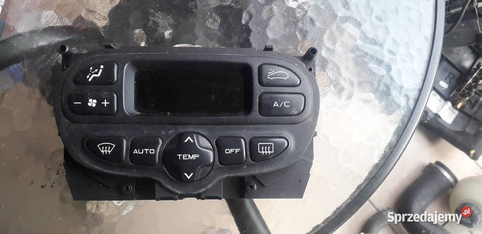 Panel sterownia klimatronikiem Peugeot 307 SW