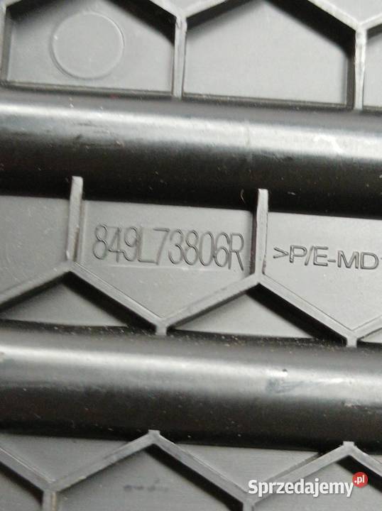 OSŁONA BAGAŻNIKA TYŁ LEWA PRAWA ZAŚLEPKA KPL świętokrzyskie