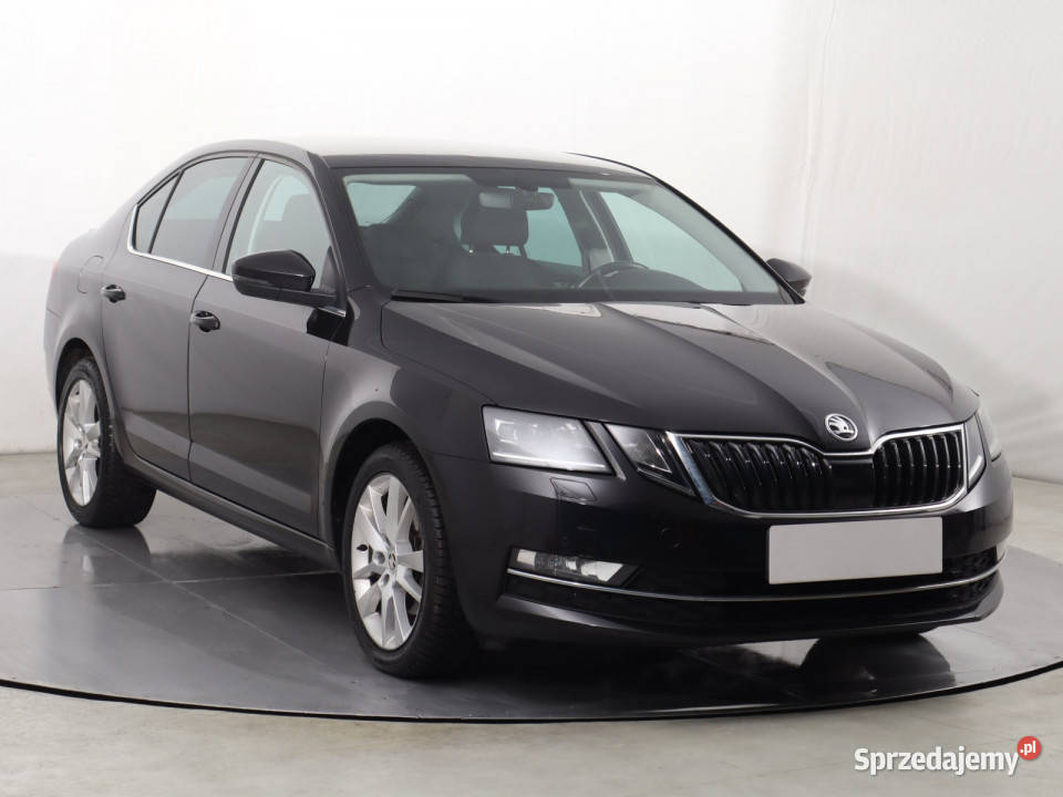 Skoda Octavia 15 TSI gniazdo USB Katowice