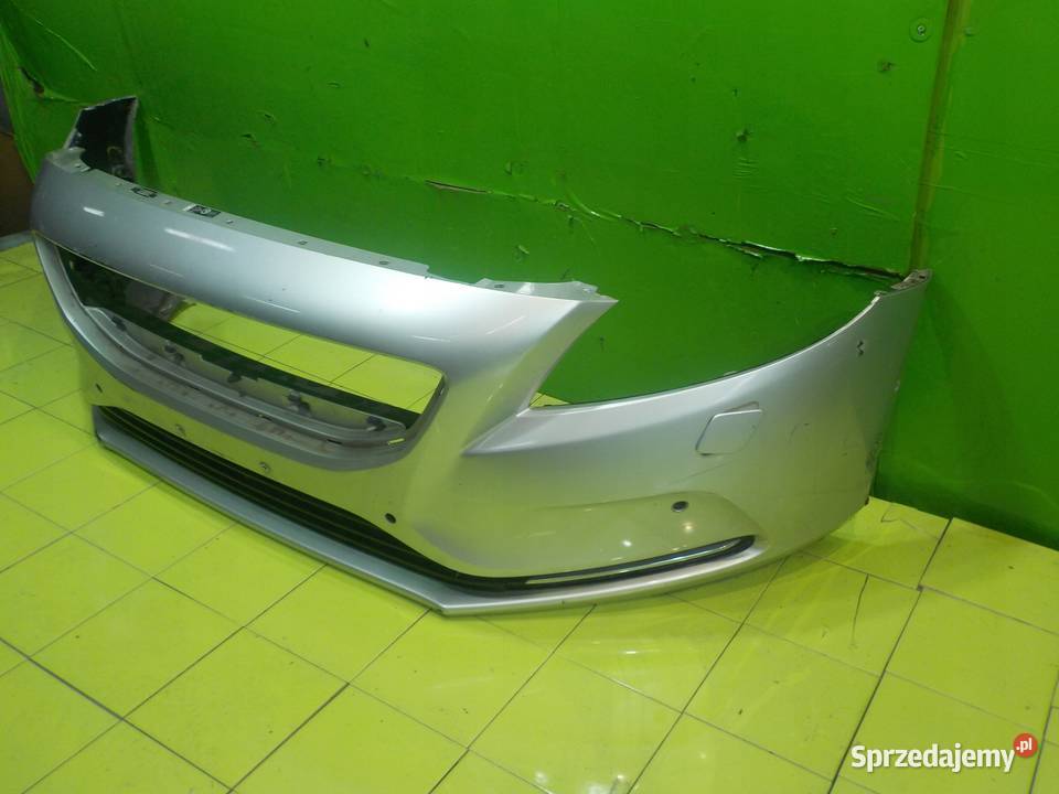 VOLVO V40 II 13r zderzak przod Suków sprzedam