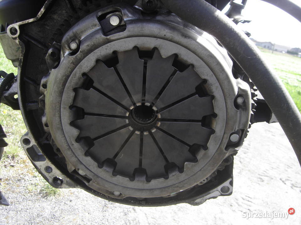 Silnik 14 16V Peugeot 207Citroen C3 KFU Nowe Skalmierzyce