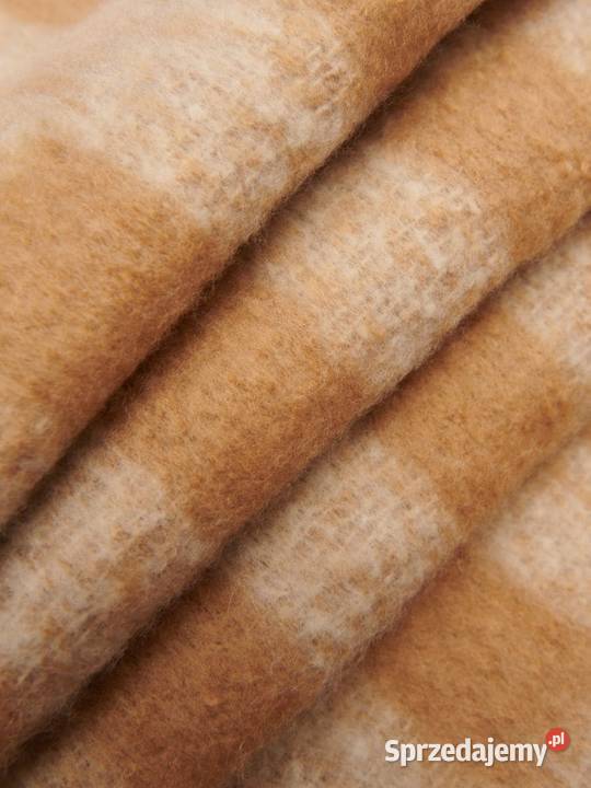 beżowy szal House Olkusz