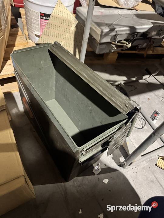 Skrzynka amunicyjna metalowa Toruń