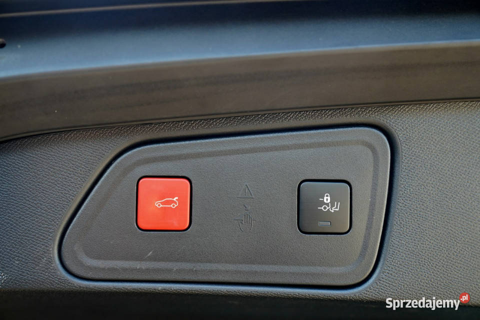 Peugeot 3008 GT kamery skóra MASAZE night vision Otmuchów sprzedam