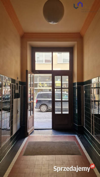 Sprzedam mieszkanie Kraków 8785m2 3 pokoje Sprzedaż