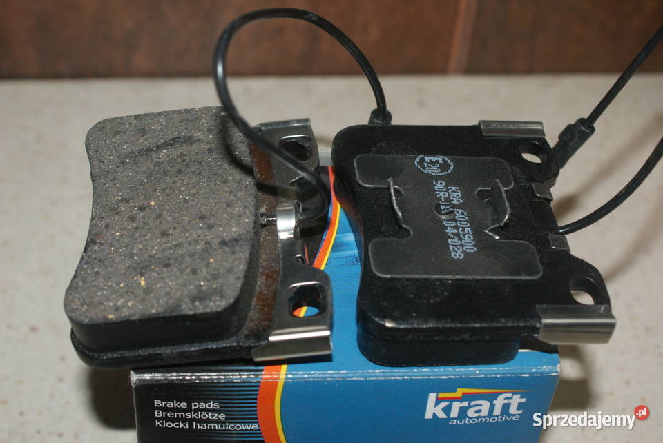 Klocek hamulcowy kpl przód z dodatkami ze mazowieckie