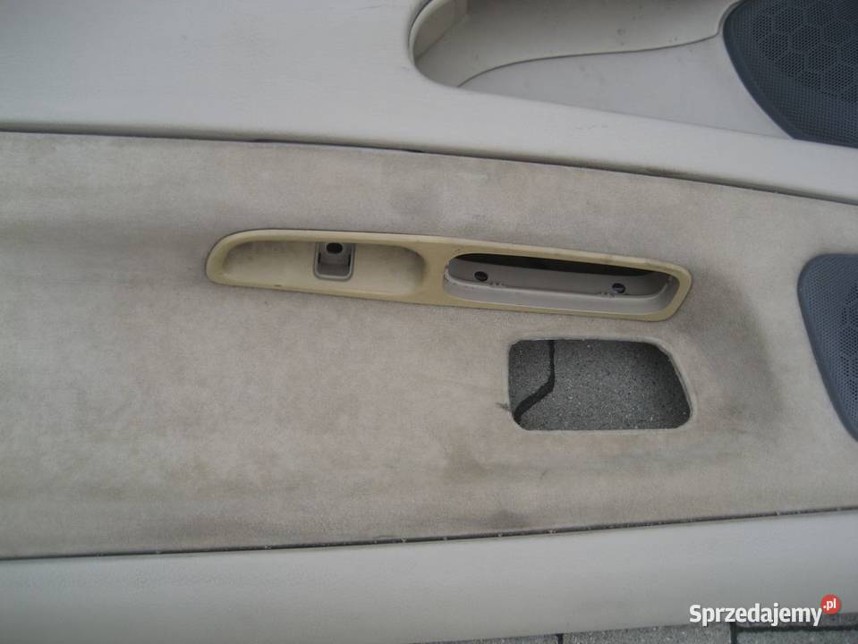 volvo c70 9805r boczek tapicerka drzwi prawa Rakoniewice sprzedam