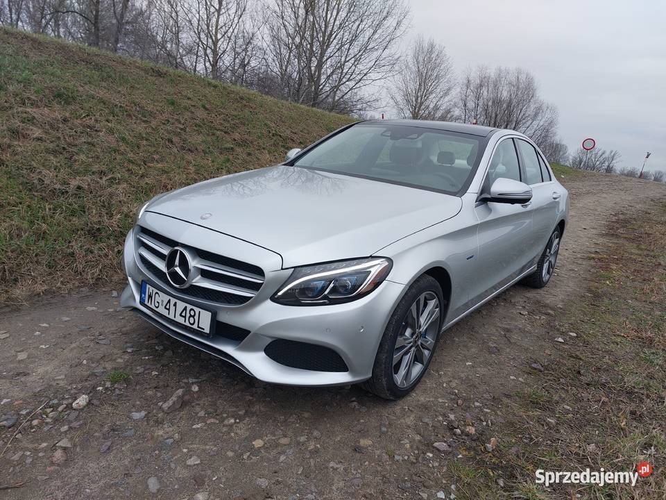 Mercedes C350e nieuszkodzony Sobienie-Jeziory sprzedam
